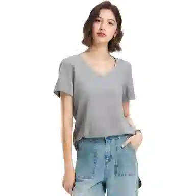 V T