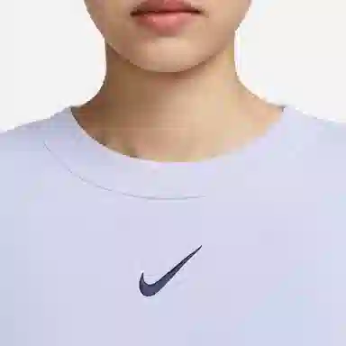 Nike Sportswear City Utility LogoT