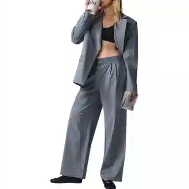alo yoga SUIT UP TROUSER logo
