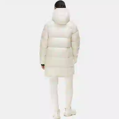 ARITZIA Super Puf Hi-Gloss Mid 6