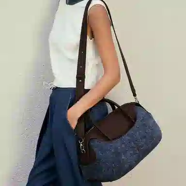 古良吉吉 通勤时尚拉链开合 头层牛皮 棒球波士顿包单肩斜挎包 大号 女款 帆布白/帆布黑/复古牛仔