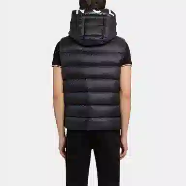 Moncler FW21 Montreuil