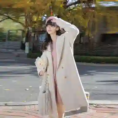 小镇姗姗 纯色双面呢直筒长款大衣 女款