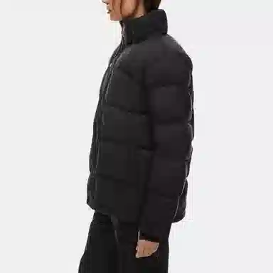 Aritzia Super Puff cliMATTE