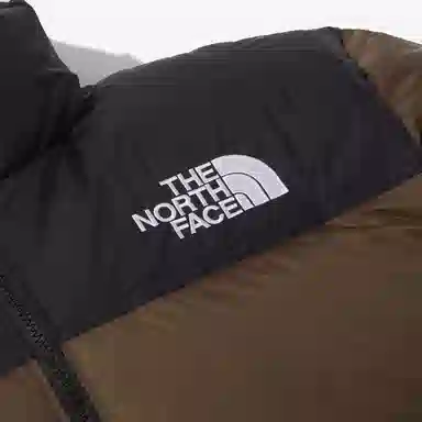 THE NORTH FACE