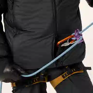 Arcteryx x BEAMS NUCLEI SV Logo