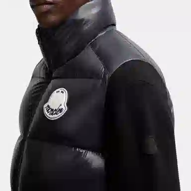 Moncler Lipsi Down Logo