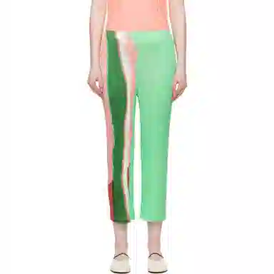 PLEATS PLEASE ISSEY MIYAKE