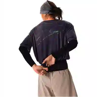 Crying Center 3ClogoT