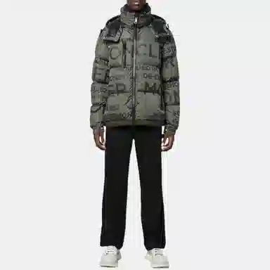 Moncler FW22 logo