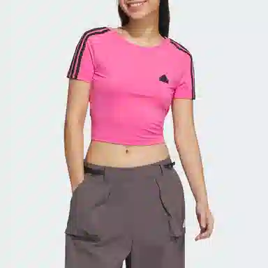 adidas CROPPED SHORT SLEEVE T