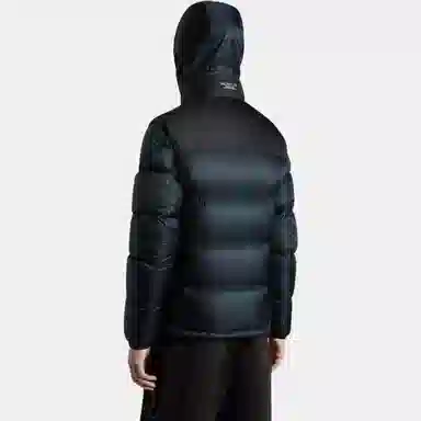 Moncler FW22 Logo