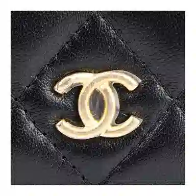 CHANEL WOC