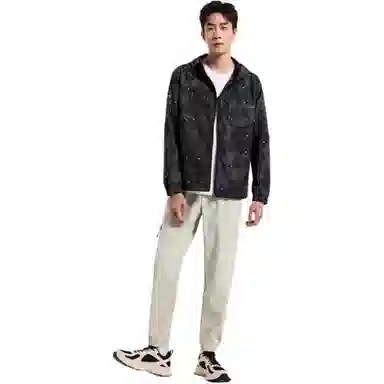 特步 生活系列 运动连帽拉链长袖风衣 男款 正黑色