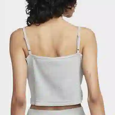 Nike Sportswear Essential-1 Logo