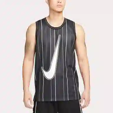 Nike Dri-FIT DNA Logo
