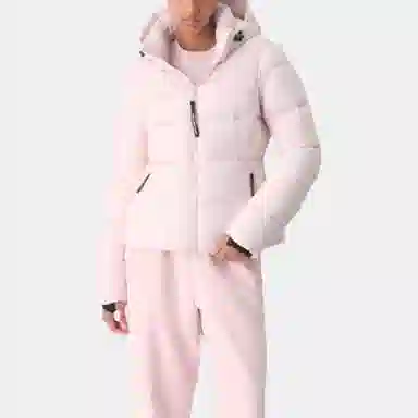 ARITZIA The SuperSnug Puff - cliMATTE