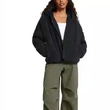 Under Armour Mission UA