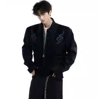 BLACK AT vintagevibe