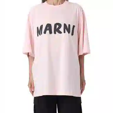 MARNI T