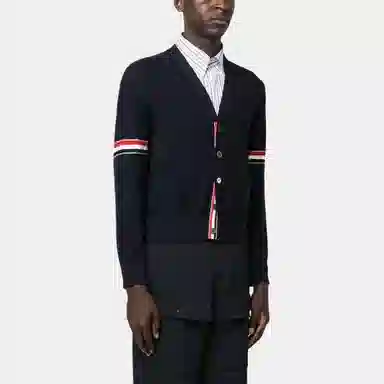 THOM BROWNE V