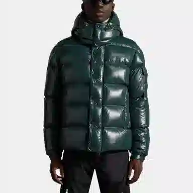 Moncler FW22 Maya 70