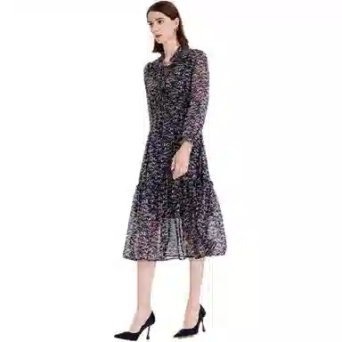 NINE WEST