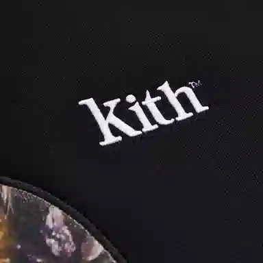 KITH x STAR WARS Floral Vader Crewneck Black