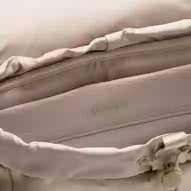 lululemon 14L Wunderlust Logo