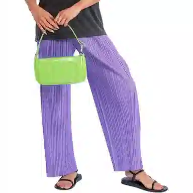 PLEATS PLEASE ISSEY MIYAKE