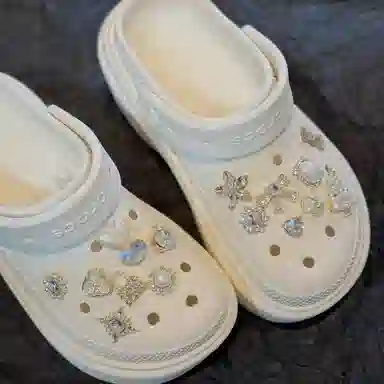 crocs DIY