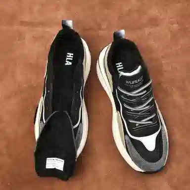 HLA