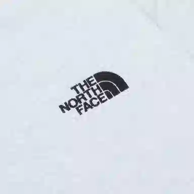 THE NORTH FACE Daily Sweatshirts Logo