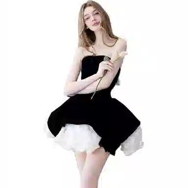 ONE SHALLOW Bustier Rose Dress