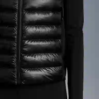 Moncler FW21 Spicules Logo