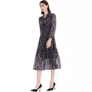 NINE WEST