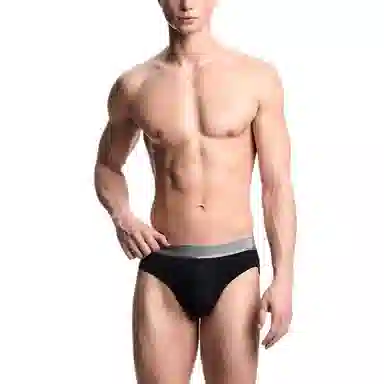 EMPORIO ARMANI SS25 1