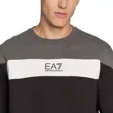 EMPORIO ARMANI FW22 Logo