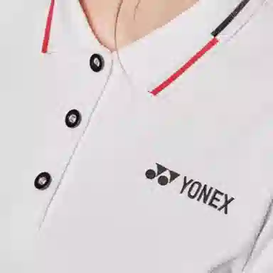 YONEX