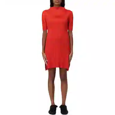 PLEATS PLEASE ISSEY MIYAKE