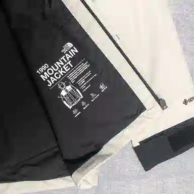 The North Face 1990 Gore-Tex