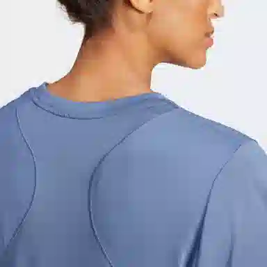 adidas DESIGNED FOR TRAINING logo T