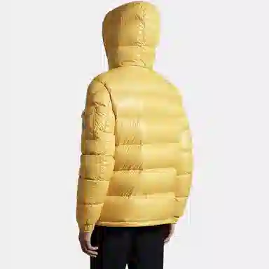 Monclermaya