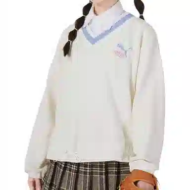 Puma Women Fashion V neck Sweatshirt LogoV