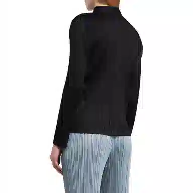PLEATS PLEASE ISSEY MIYAKE