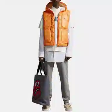 Moncler SS23 Logo