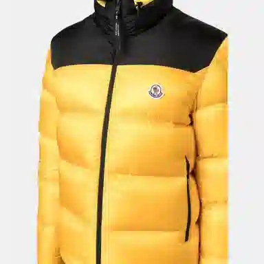 Moncler Peuplier FW22 logo