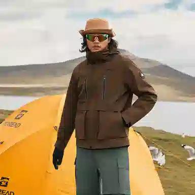 探路者 明星同款 防风防水保暖登山服 可拆卸内胆 三合一冲锋衣 冬季外套 男女同款