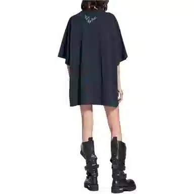 Balenciaga T