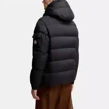 Moncler vezere